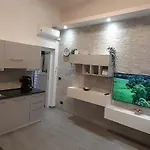 Caronda House